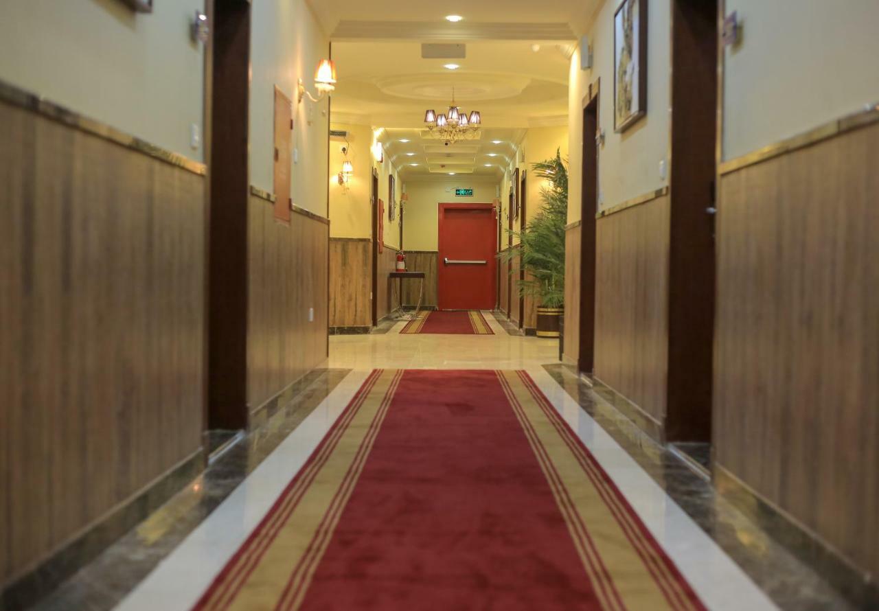 The 40Th Pearl Hotel Suites Djedda Buitenkant foto