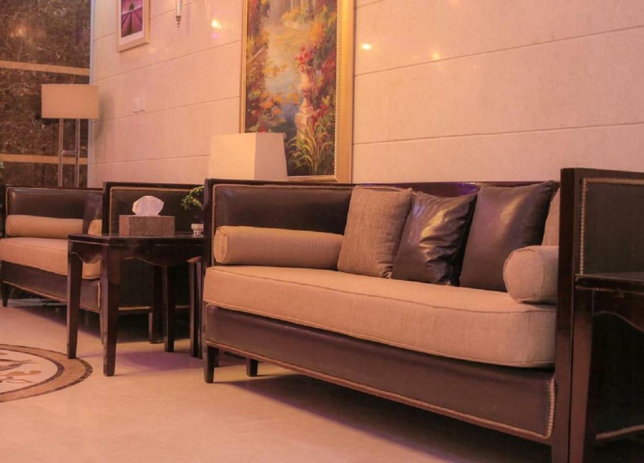 The 40Th Pearl Hotel Suites Djedda Buitenkant foto