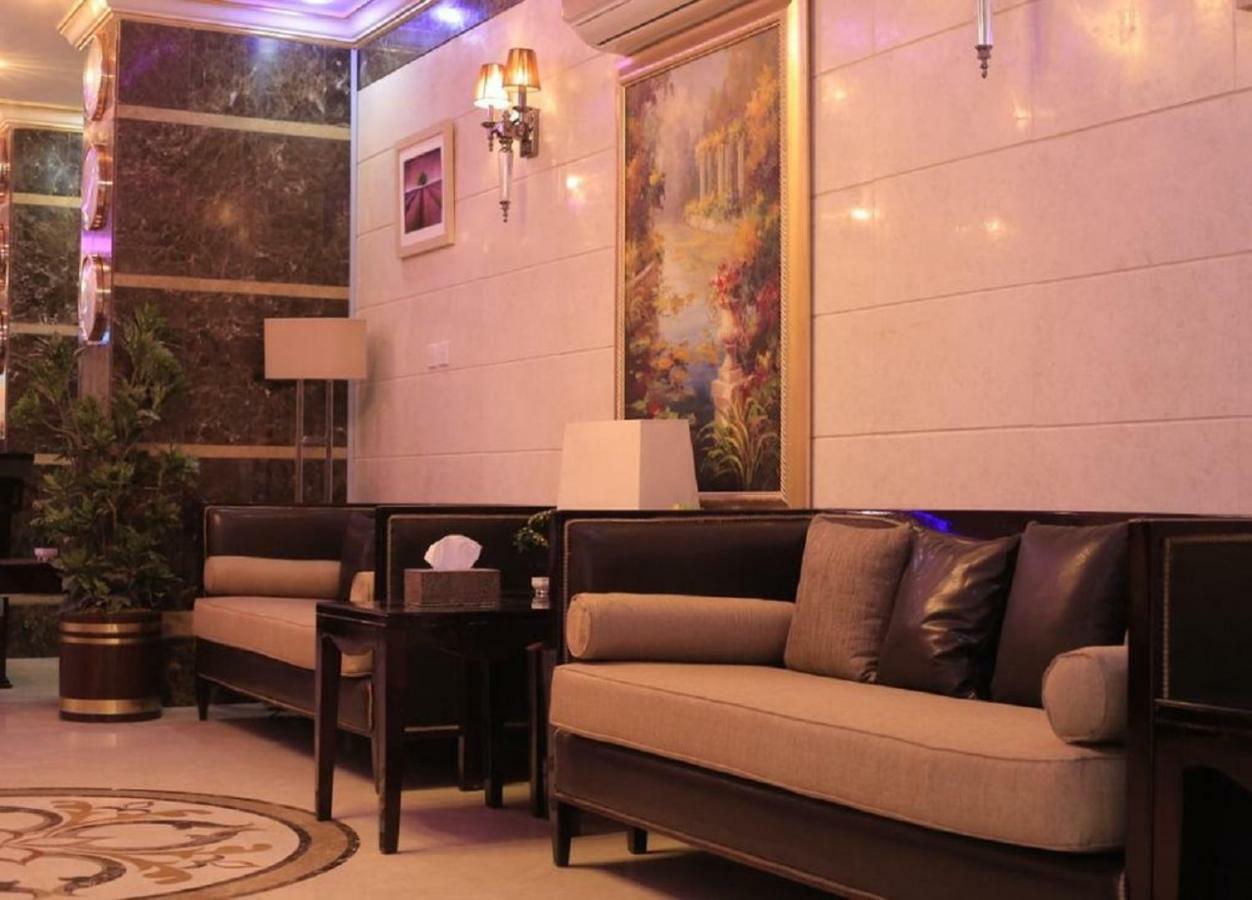 The 40Th Pearl Hotel Suites Djedda Buitenkant foto